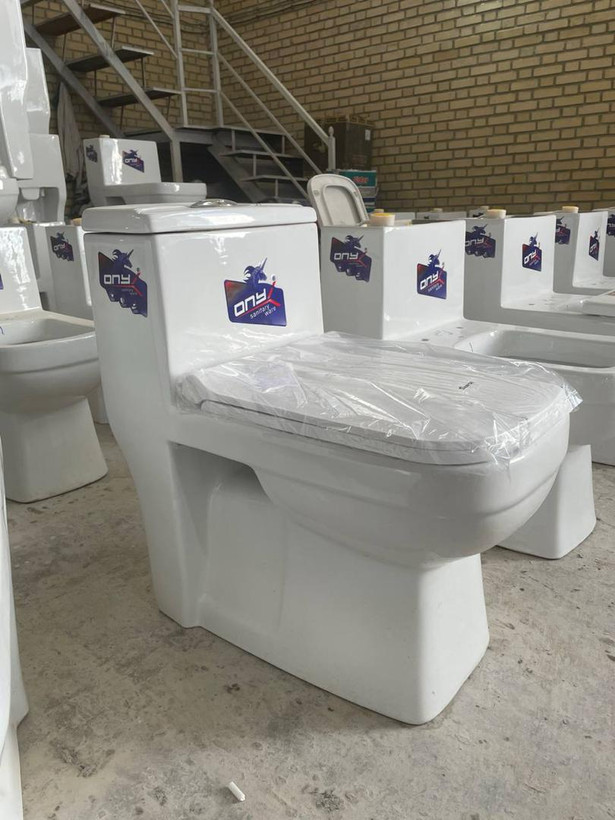 توالت فرنگی ارزان اونیکس