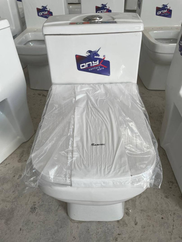 توالت فرنگی ارزان اونیکس سفید