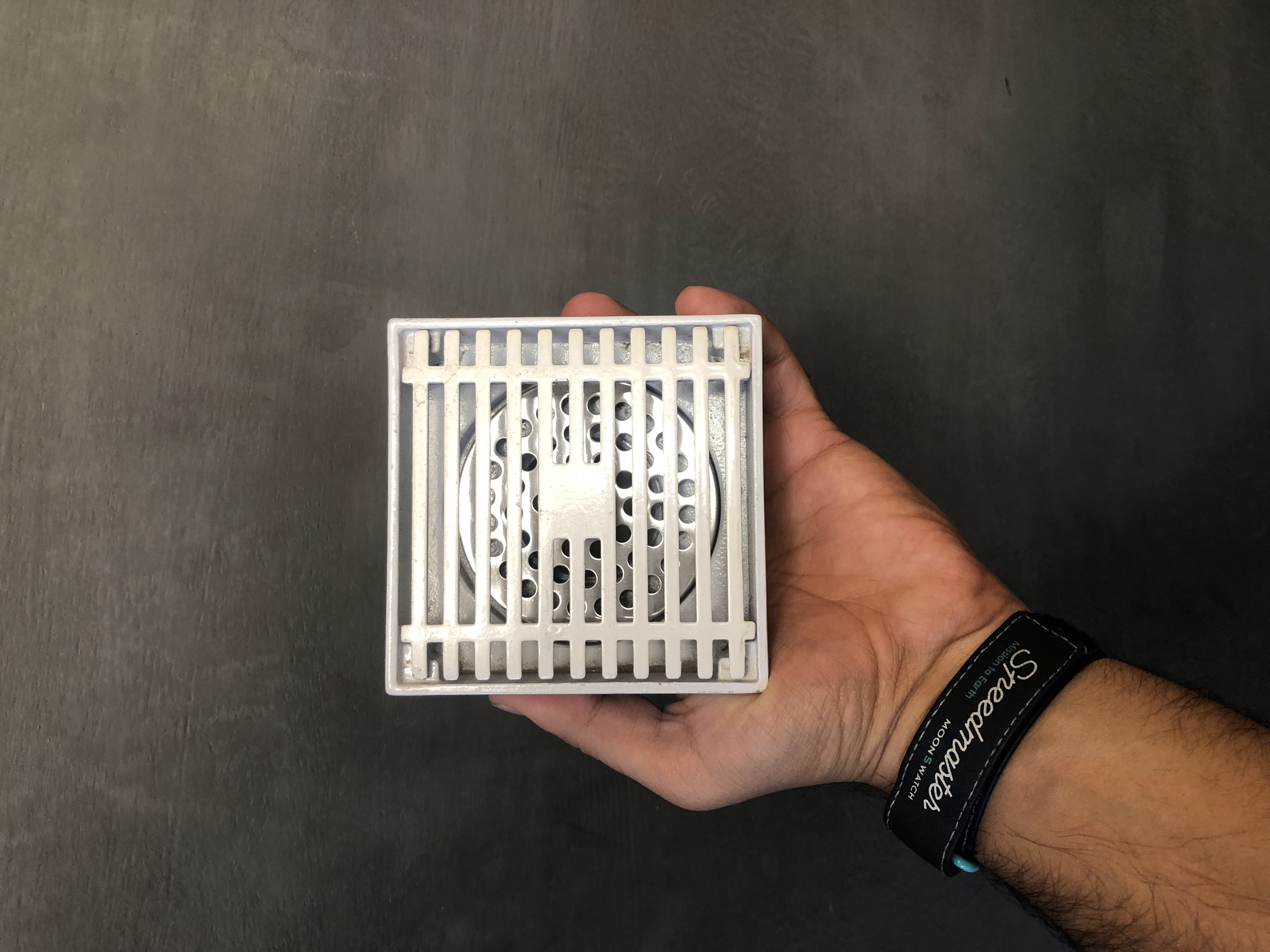 کفشور خطدار سوپاپدار سفید